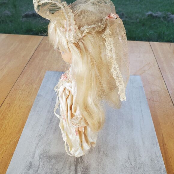 PM Inc 1992 Precious Moments Bride Doll 10" Blond Hair Dress Veil Shoes Panties - Picture 2 of 12